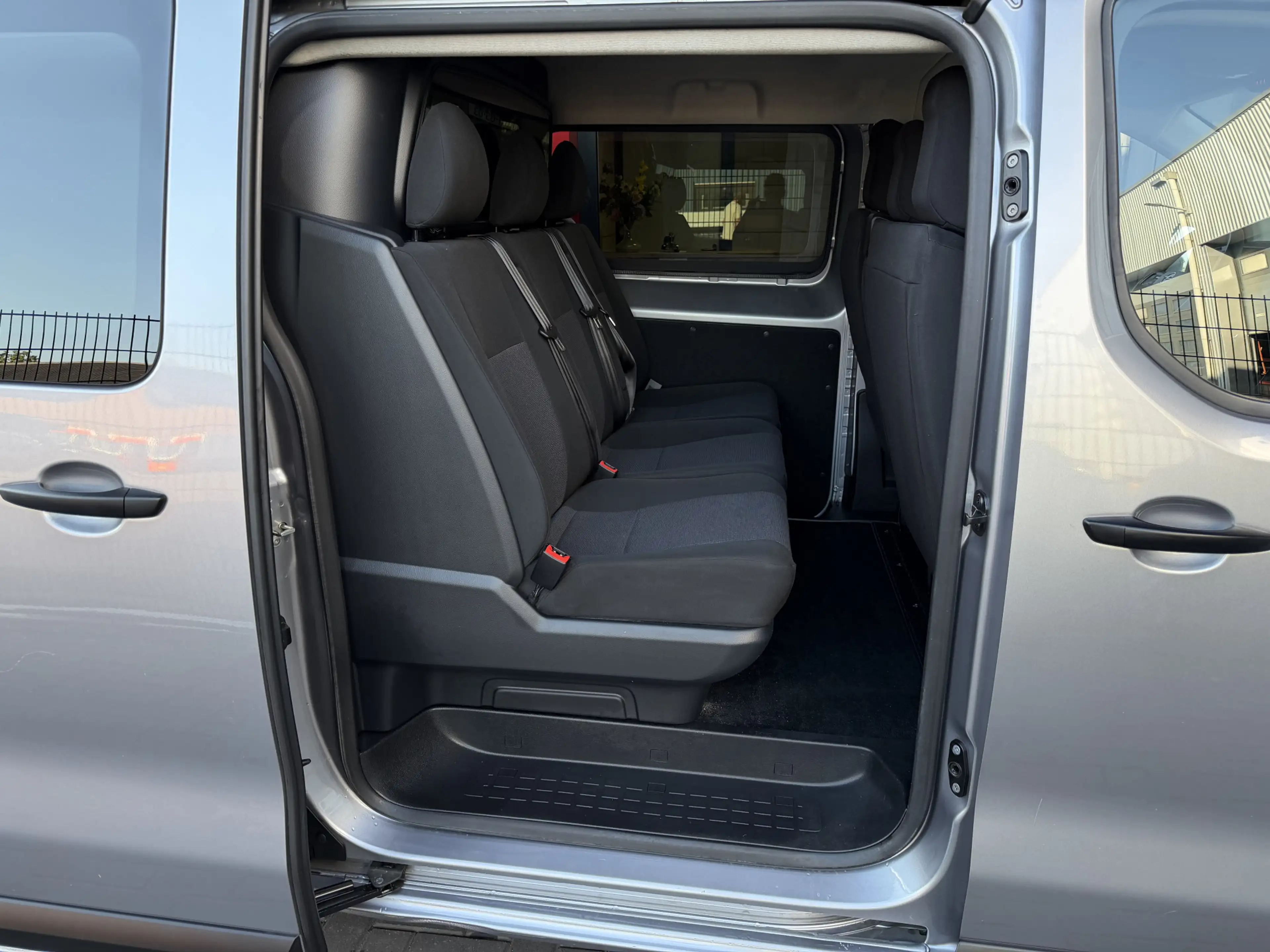 Opel Vivaro 2.0 Diesel 145 L3 DC Dubbel Cabine 6 persoons / Eu — photo 12