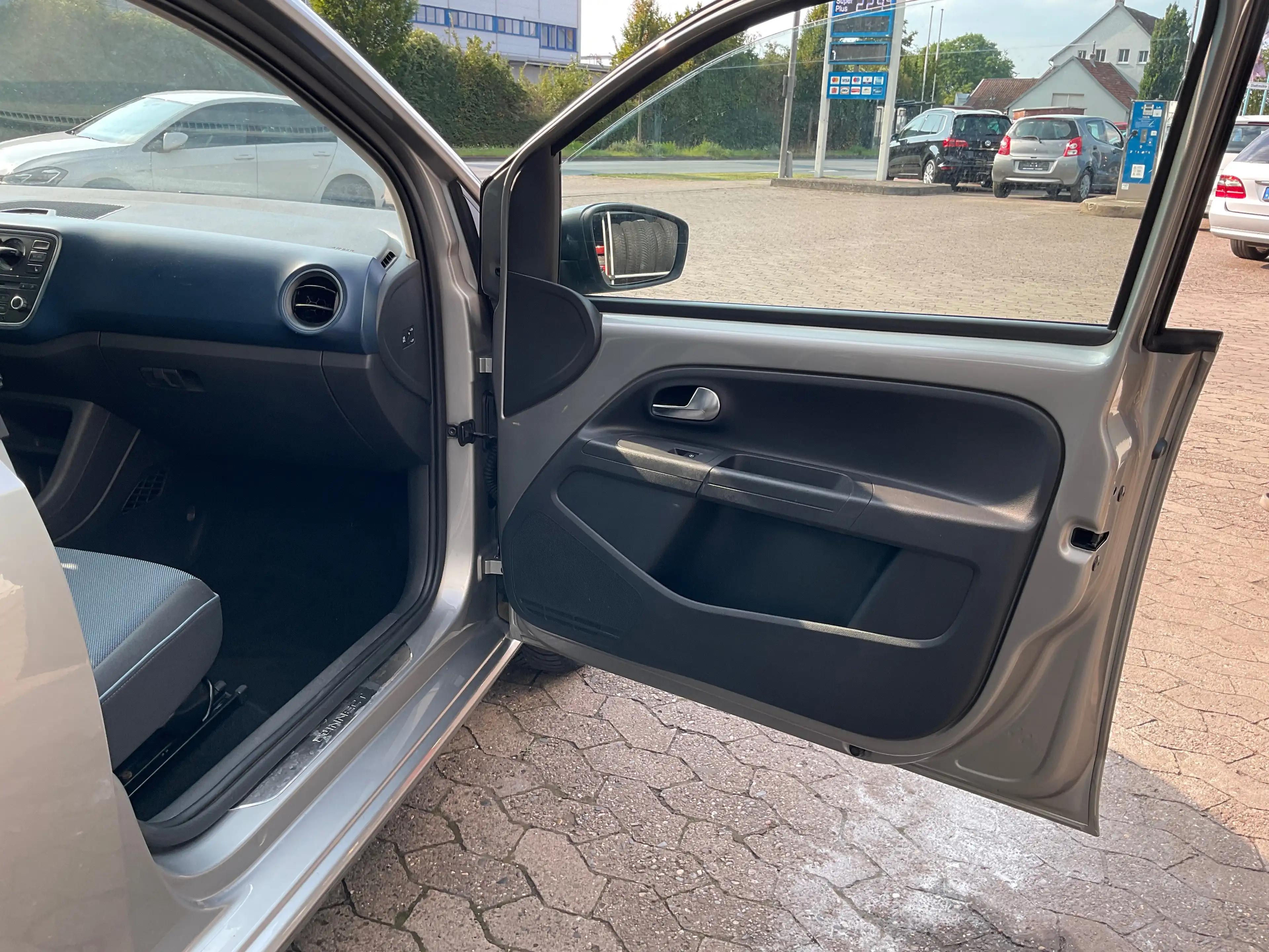 SEAT Mii Mii 5-Türer 1.0 Connect — photo 9