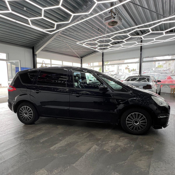 Ford S-Max Champions Edition Metallic HU&Service Neu — photo 11