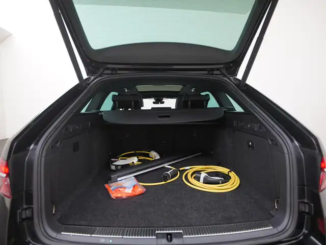 Skoda Superb view 30