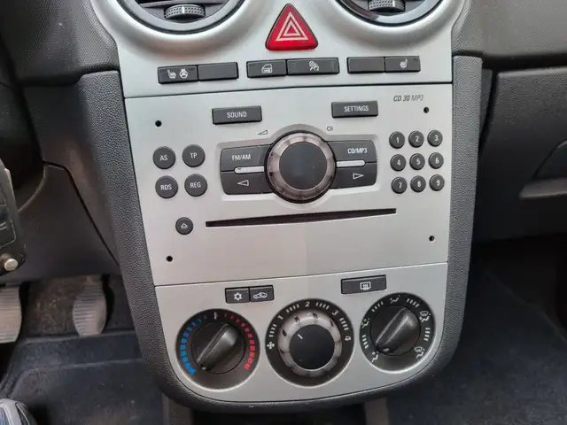 Opel Corsa view 12