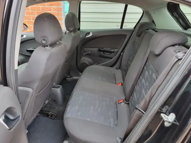 Opel Corsa view 24