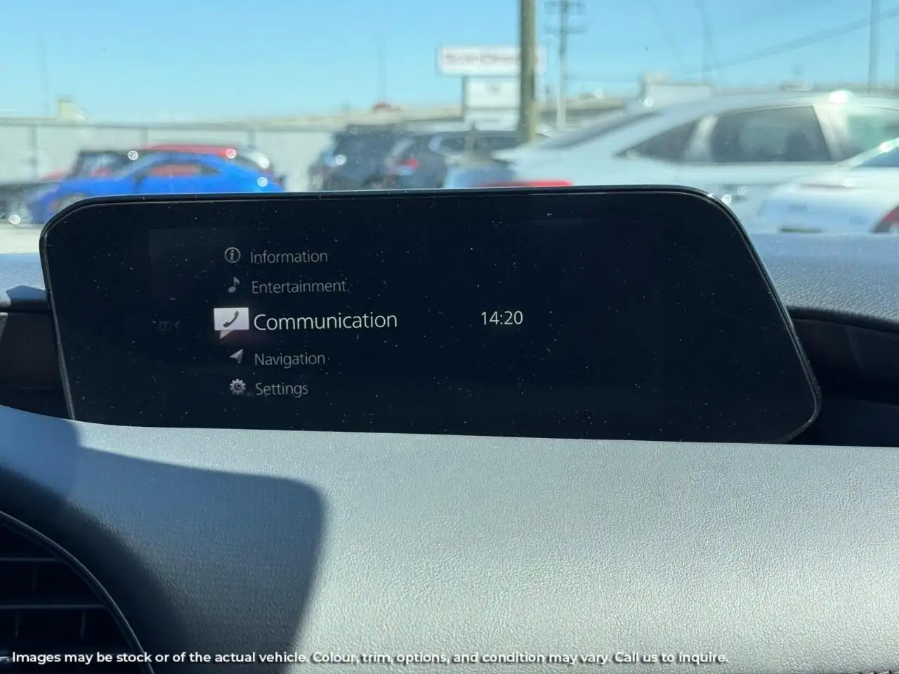 Mazda 3 снимка Mazda 3
