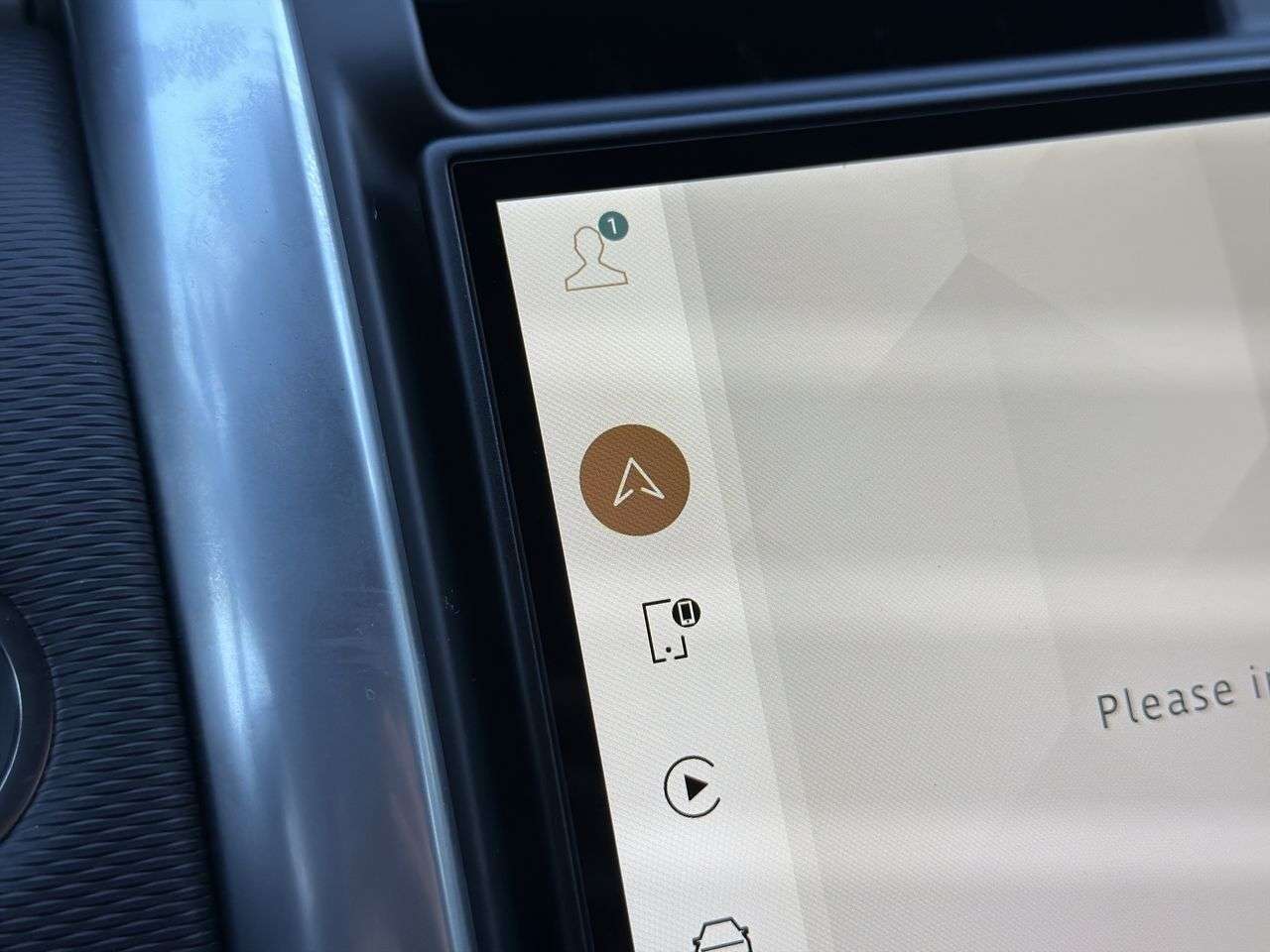 2026 Land Rover Discovery P300 Dynamic SE thumb 15