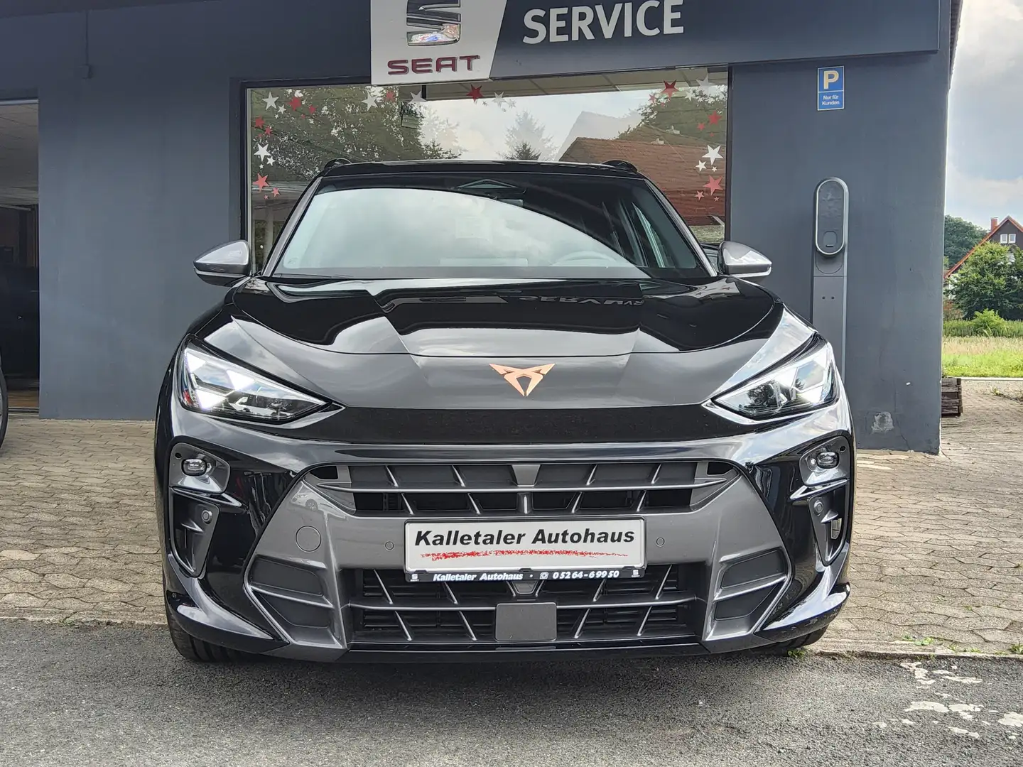 CUPRA Terramar 1.5 eTSI DSG *Matrix*Pano*AHK*Head-Up* Negro - 2