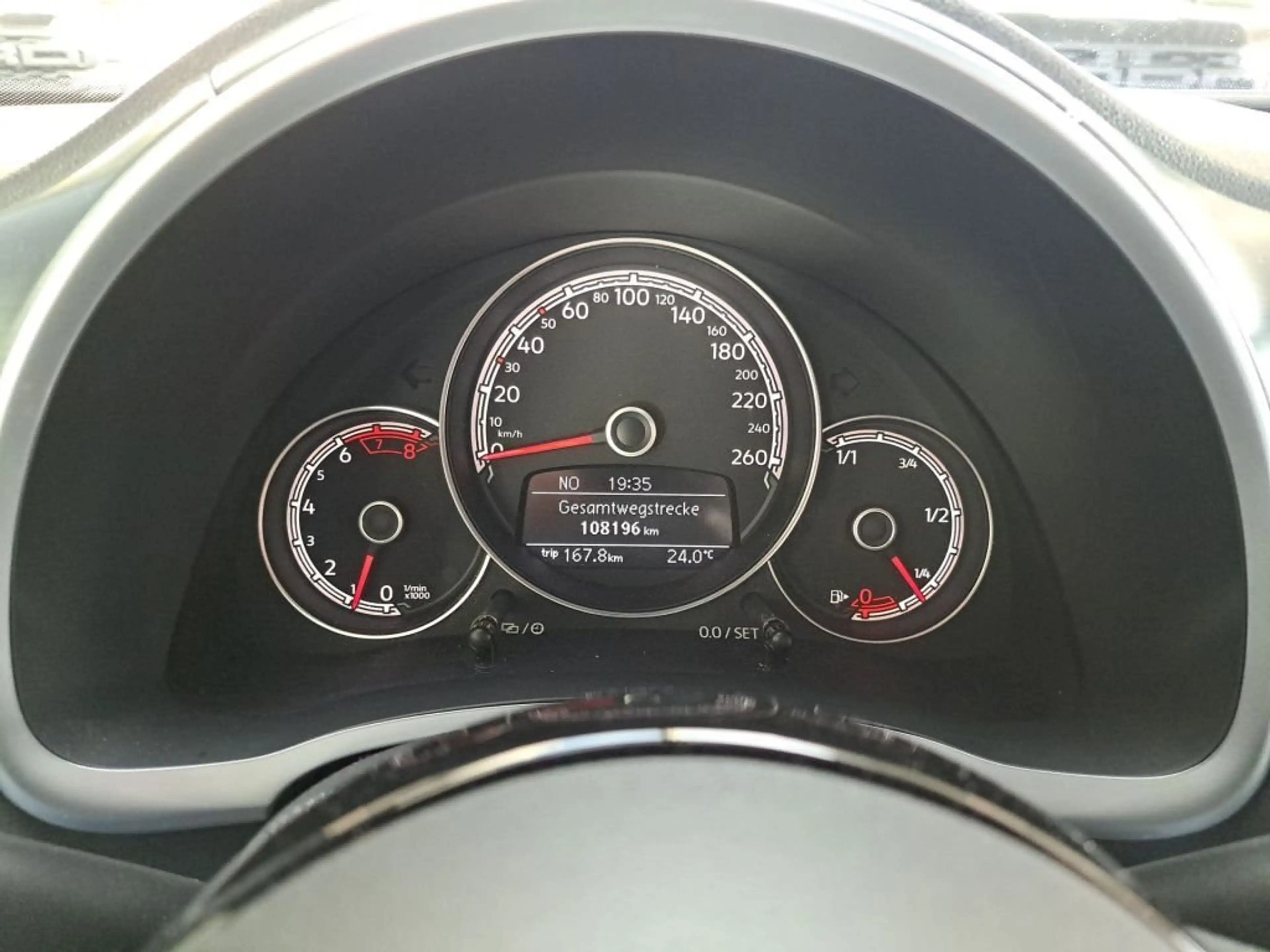 Volkswagen Beetle The 1.4 TSI Blue Motion Technologie Denim — photo 14