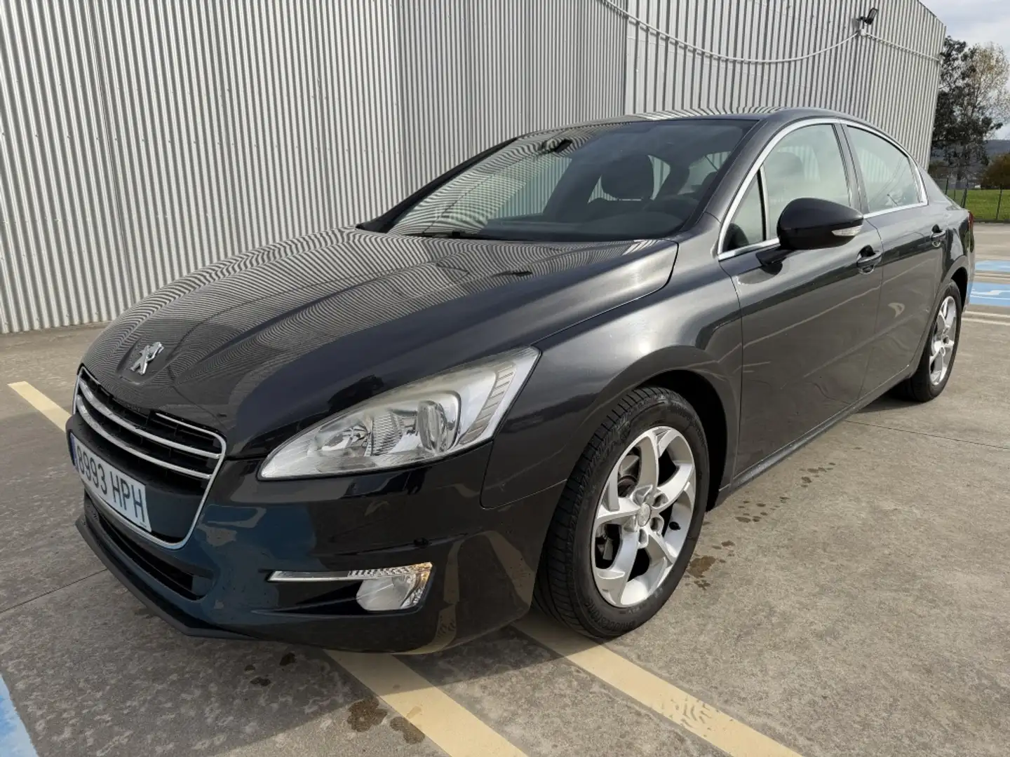 Peugeot 508 2.0HDI Allure 140 Schwarz - 1