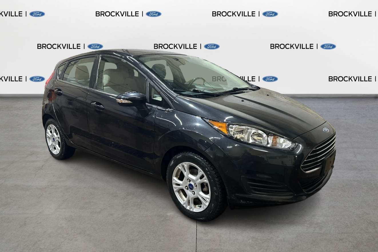 2015 Ford Fiesta SE  | Bluetooth SYNC Low KM Heated Seats