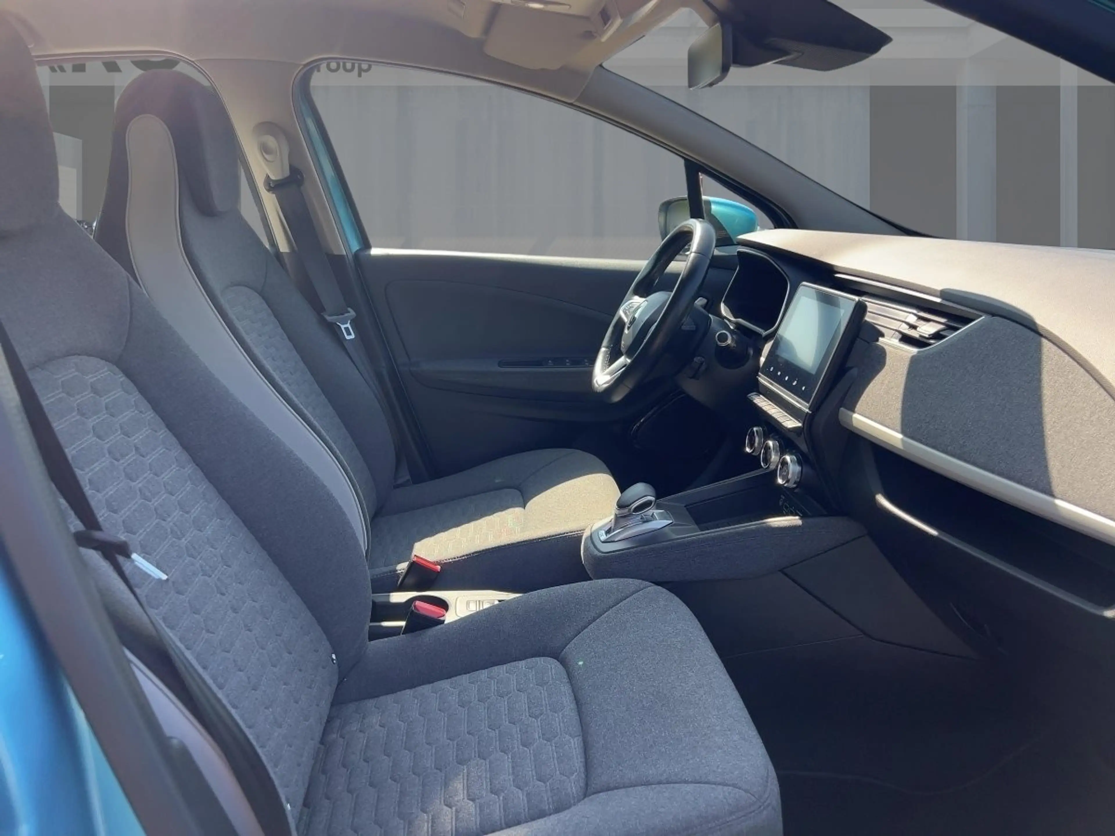 Renault ZOE R110 Z.E. 50 Experience — photo 8