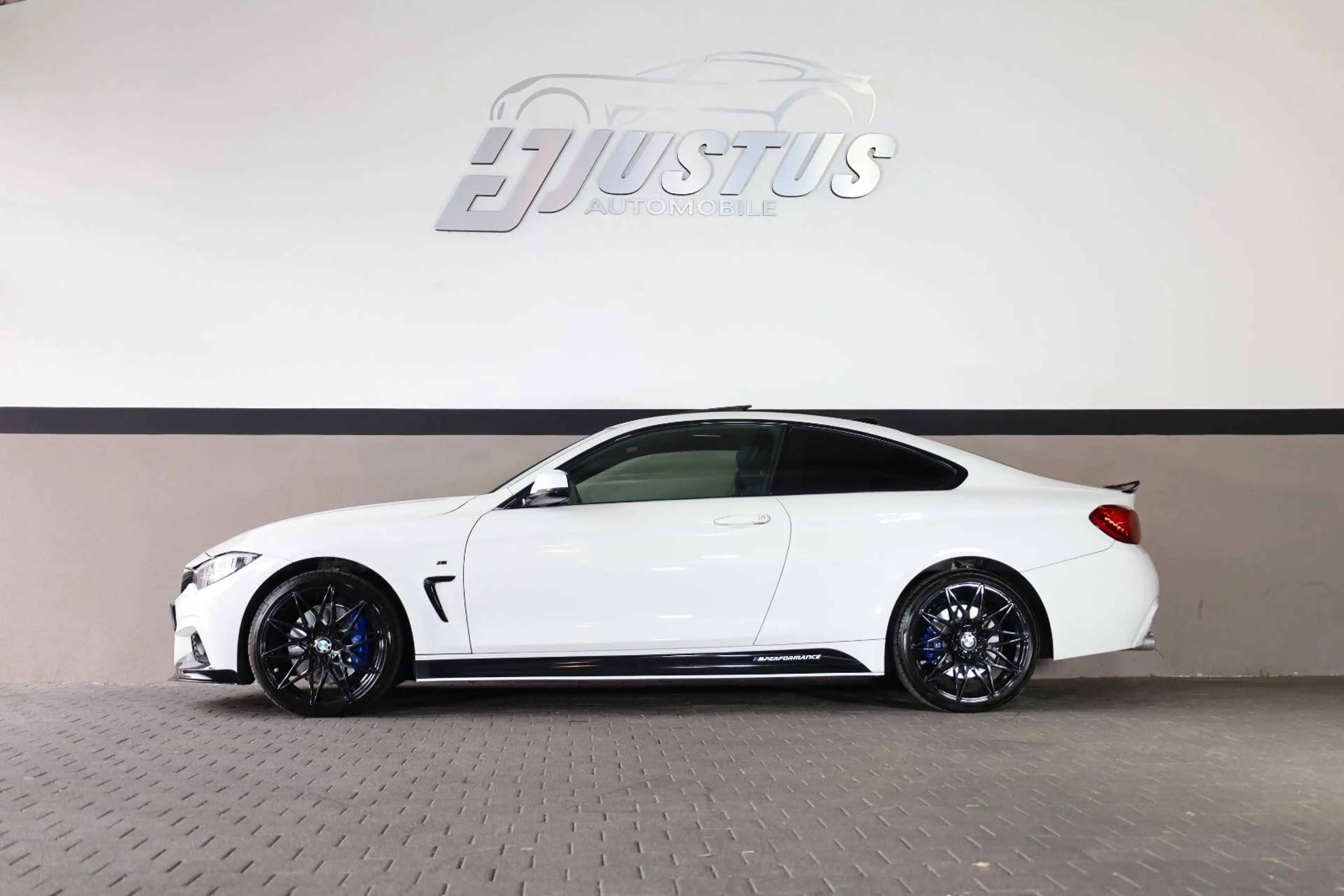 BMW 435 i xDrive Coupé/M/OLED/SHZ/LHZ/SBD/HK/BTH/R19 — photo 3