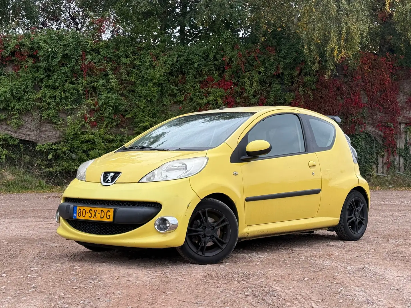 Peugeot 107 1.0-12V XS/ INRUILKOOPJE Jaune - 1