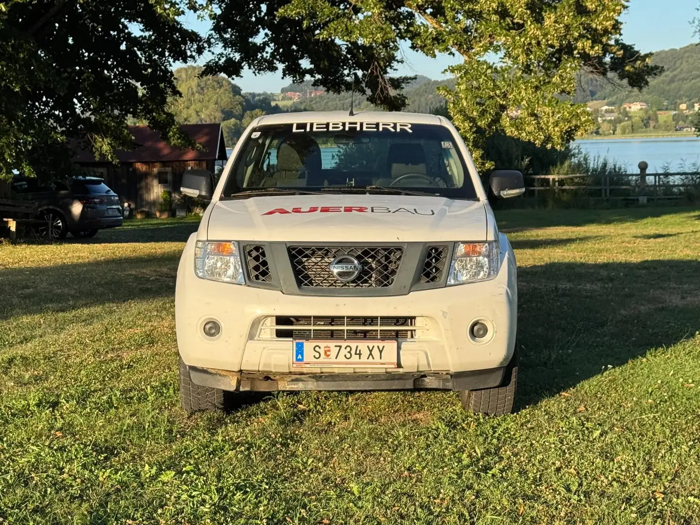 Nissan Navara - 2