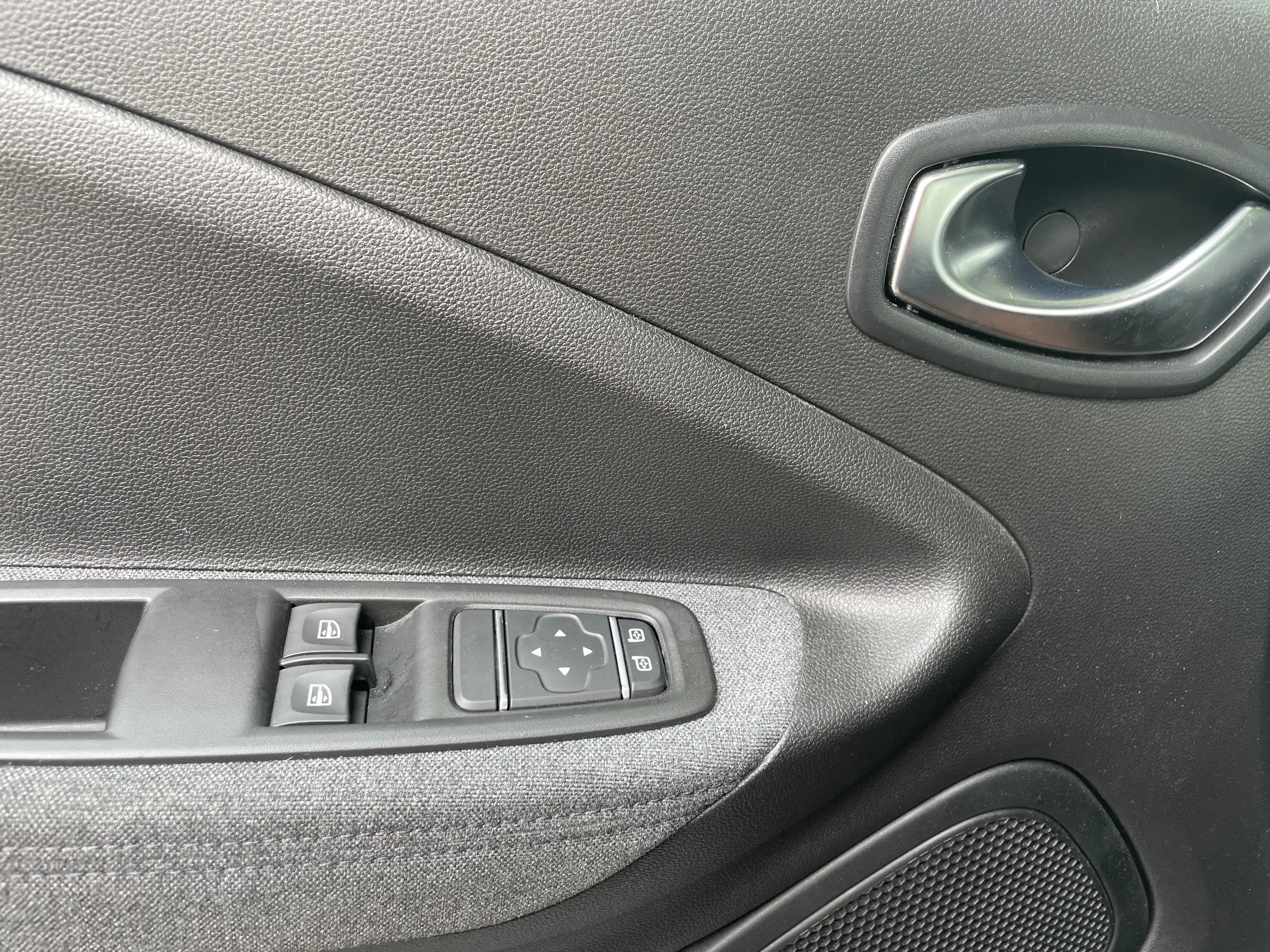 Renault ZOE Experience — photo 13