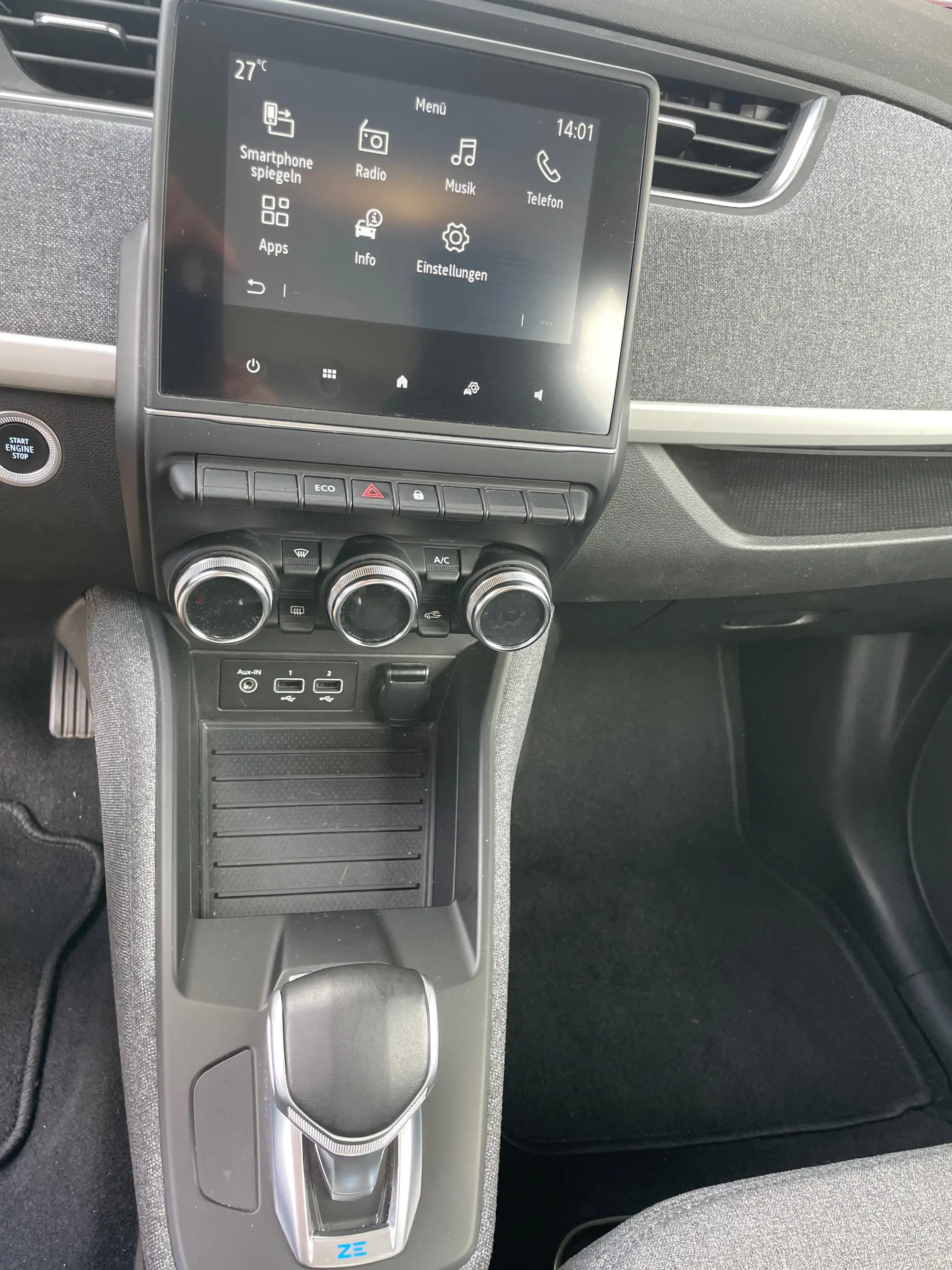 Renault ZOE Experience — photo 8