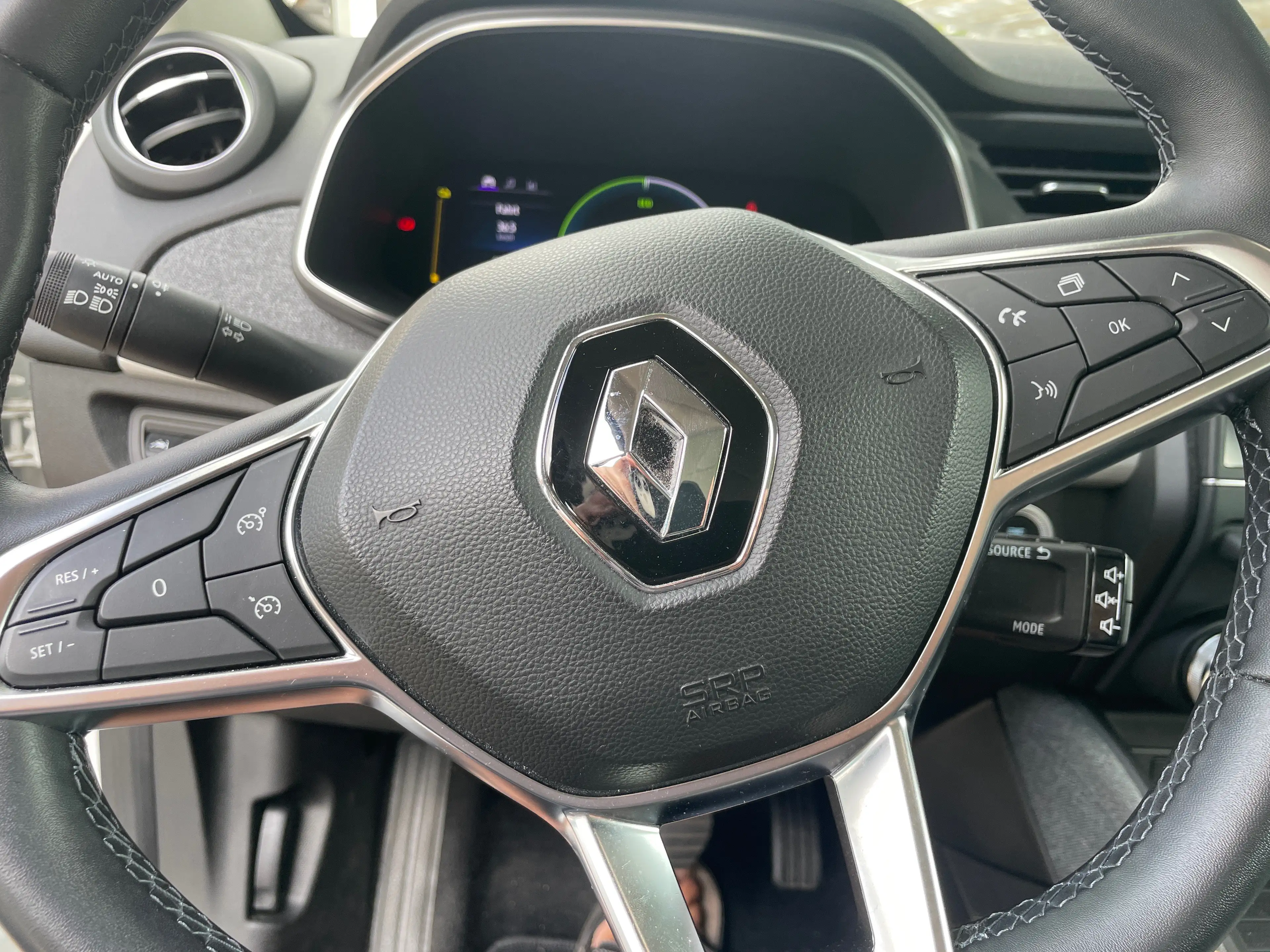 Renault ZOE Experience — photo 11