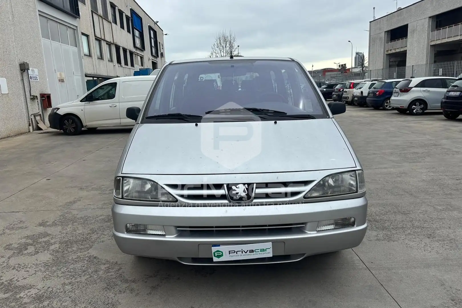 Peugeot 806 2.0 turbodiesel HDi cat SR Silber - 2