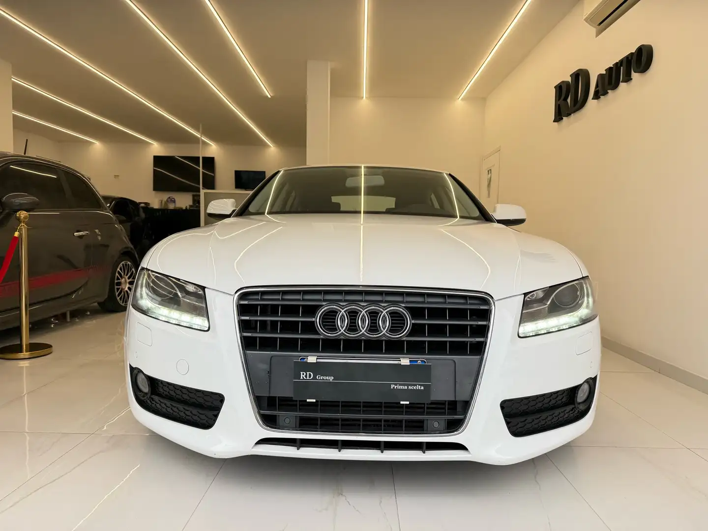 Audi A5 Sportback 2.0 tdi Advanced 143cv Automatico LED Bianco - 2