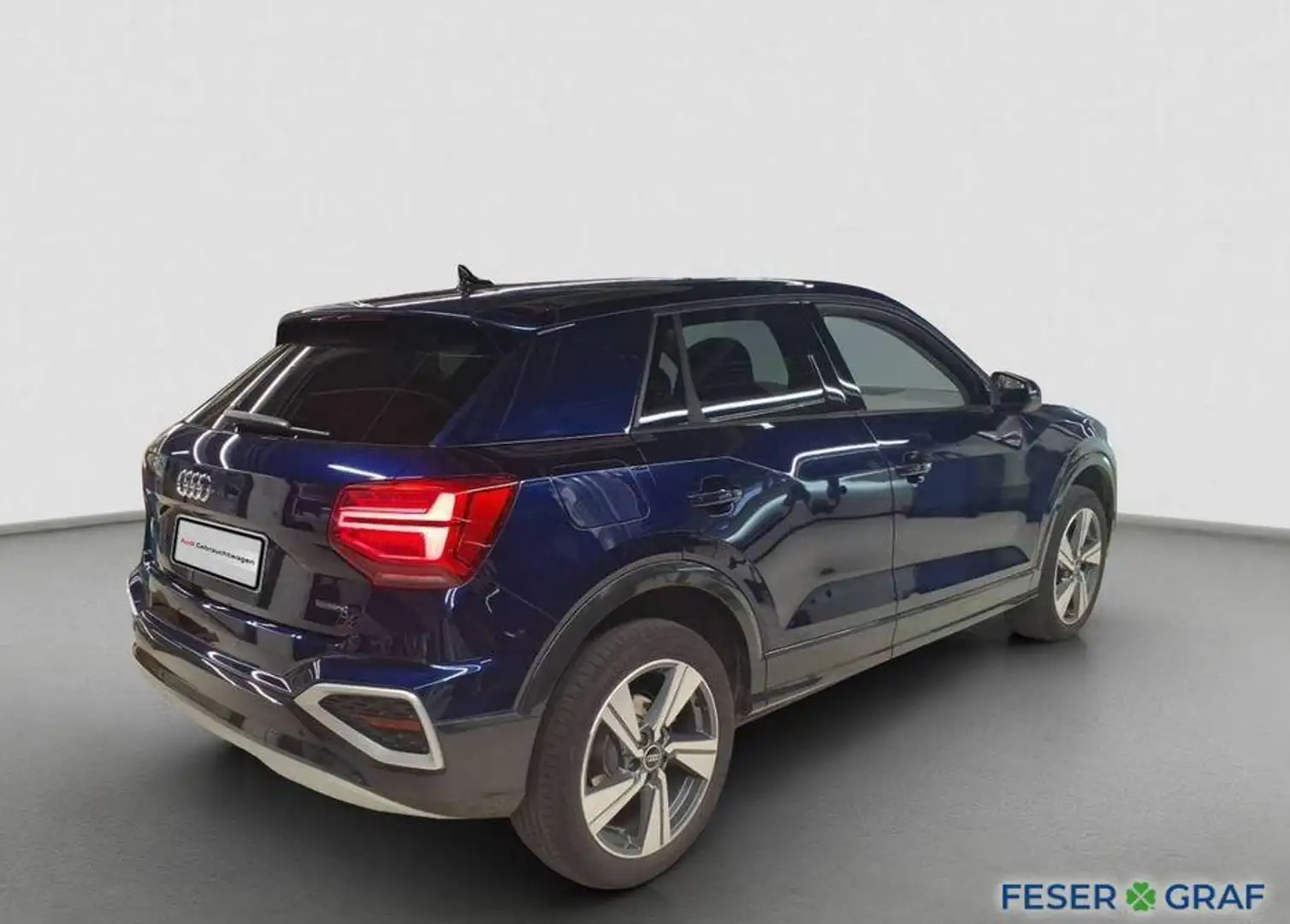 Audi Q2 40 TFSI qu-AHK-Pano-Stdhzg-Matrix-Sonos Blau - 2