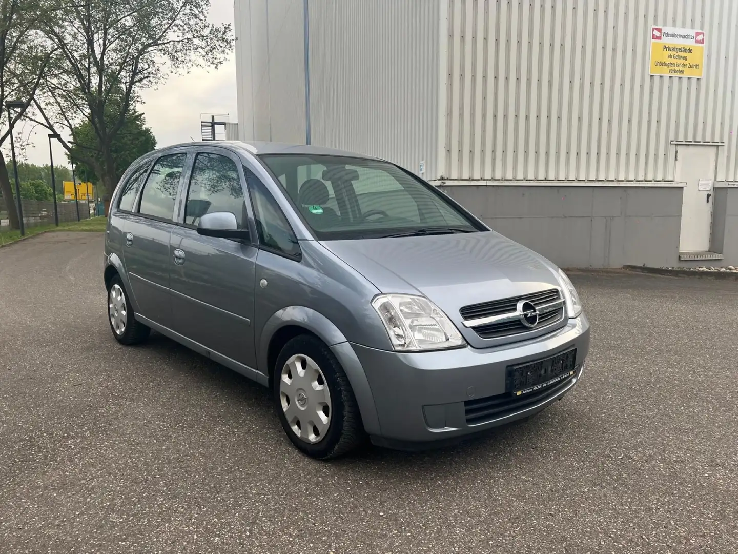 Opel Meriva Edition Tüv Kundendienst neu Grau - 1