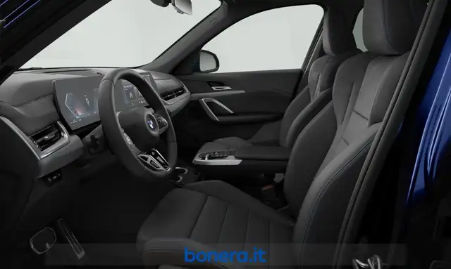 BMW X1 view 4