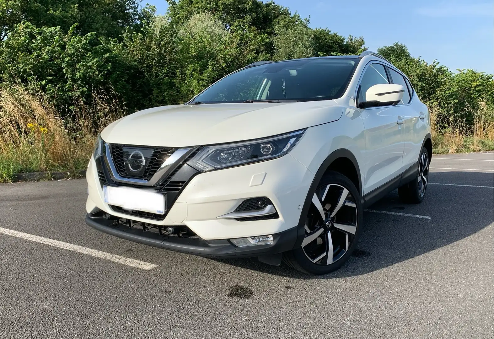 Nissan Qashqai Qashqai 1.6 dCi 130 Tekna Blanc - 1