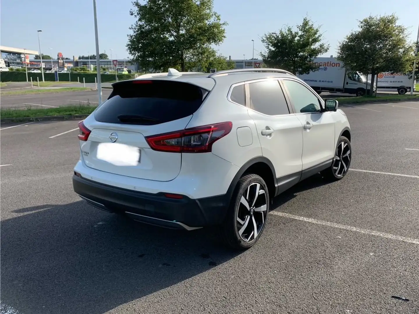 Nissan Qashqai Qashqai 1.6 dCi 130 Tekna Blanc - 2