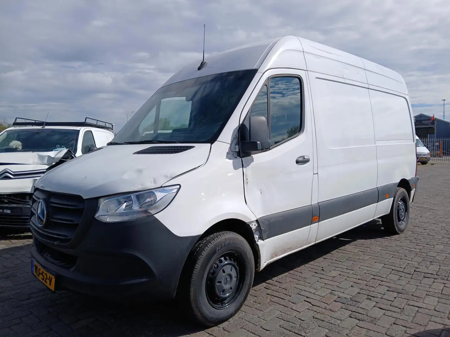 Mercedes-Benz ESprinter L2H2 55 kWh - Automaat - Schade - BTW - Blanc - 2