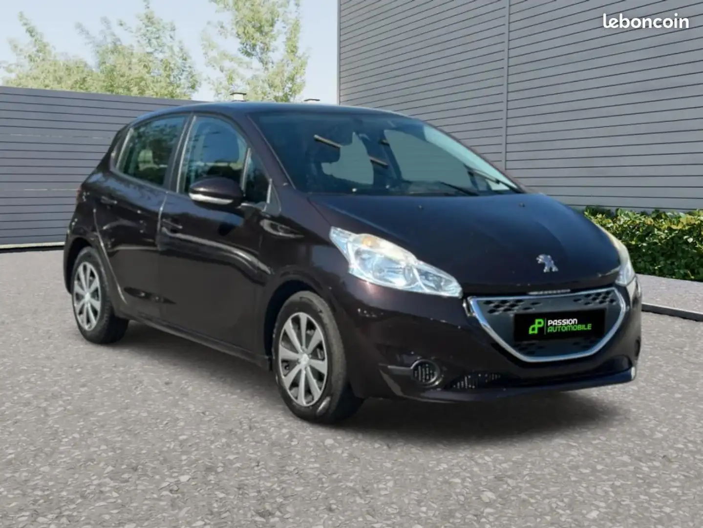 Peugeot 208 HDI 1ER MAIN - 2