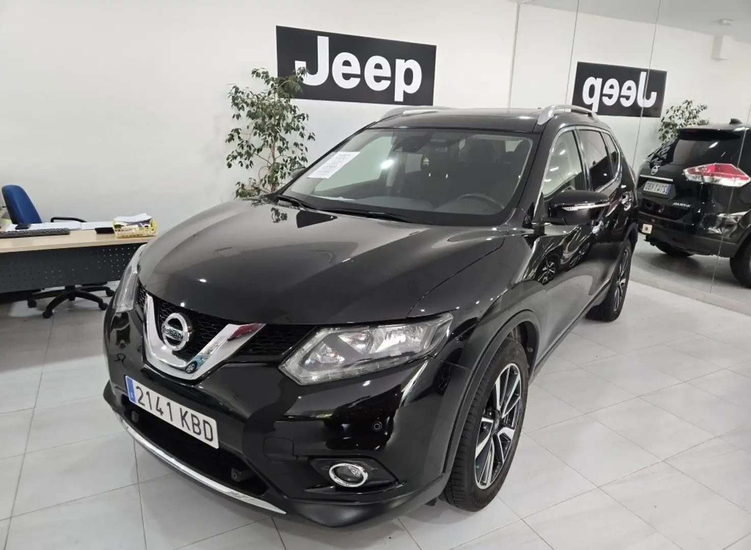 Nissan X-Trail 1.6 DIG-T N-Connecta 4x2 7 pl. Nero - 2