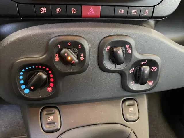Fiat Panda view 11