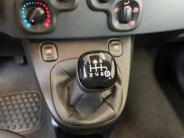 Fiat Panda view 12