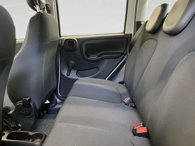 Fiat Panda view 8