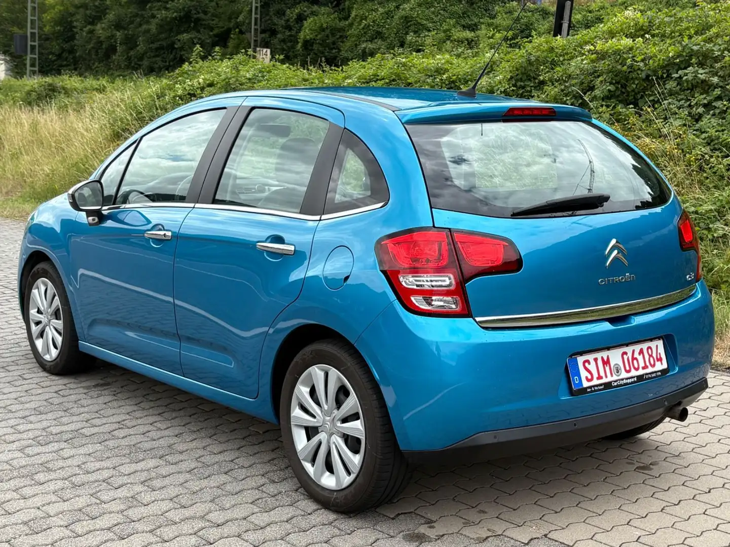 Citroen C3 Selection TÜV ABGELAUFEN Blau - 2