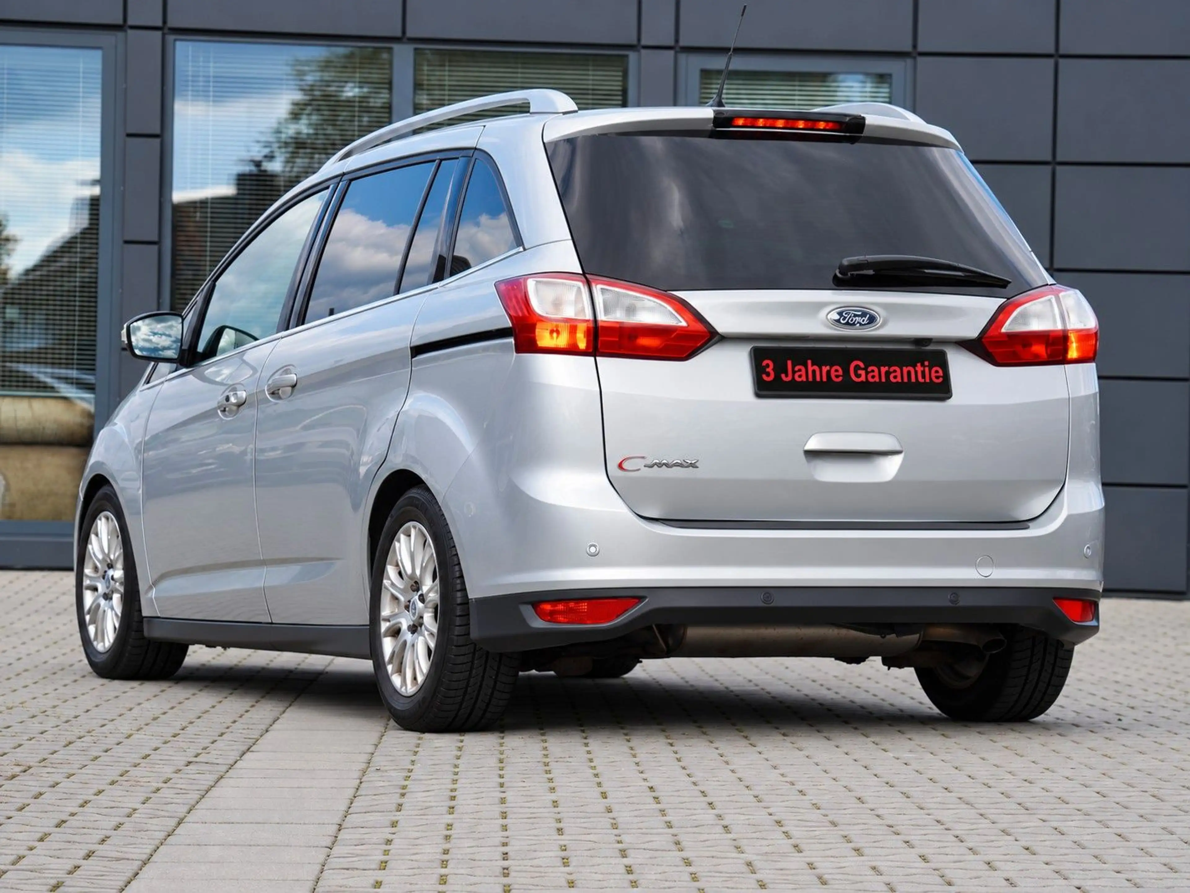 Ford Grand C-Max Grand C-MAX Titanium MIT 3 JAHREN GARANTIE !!! — photo 4