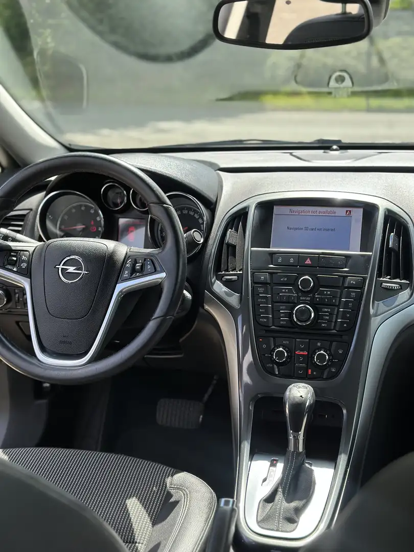 Opel Astra 1.4 Turbo Automatik Edition - 2