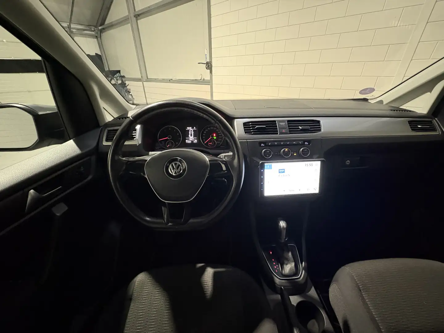 Volkswagen Caddy 1.4 TSI Trendline, Automaat, Hoge instap, Achterui Gris - 2