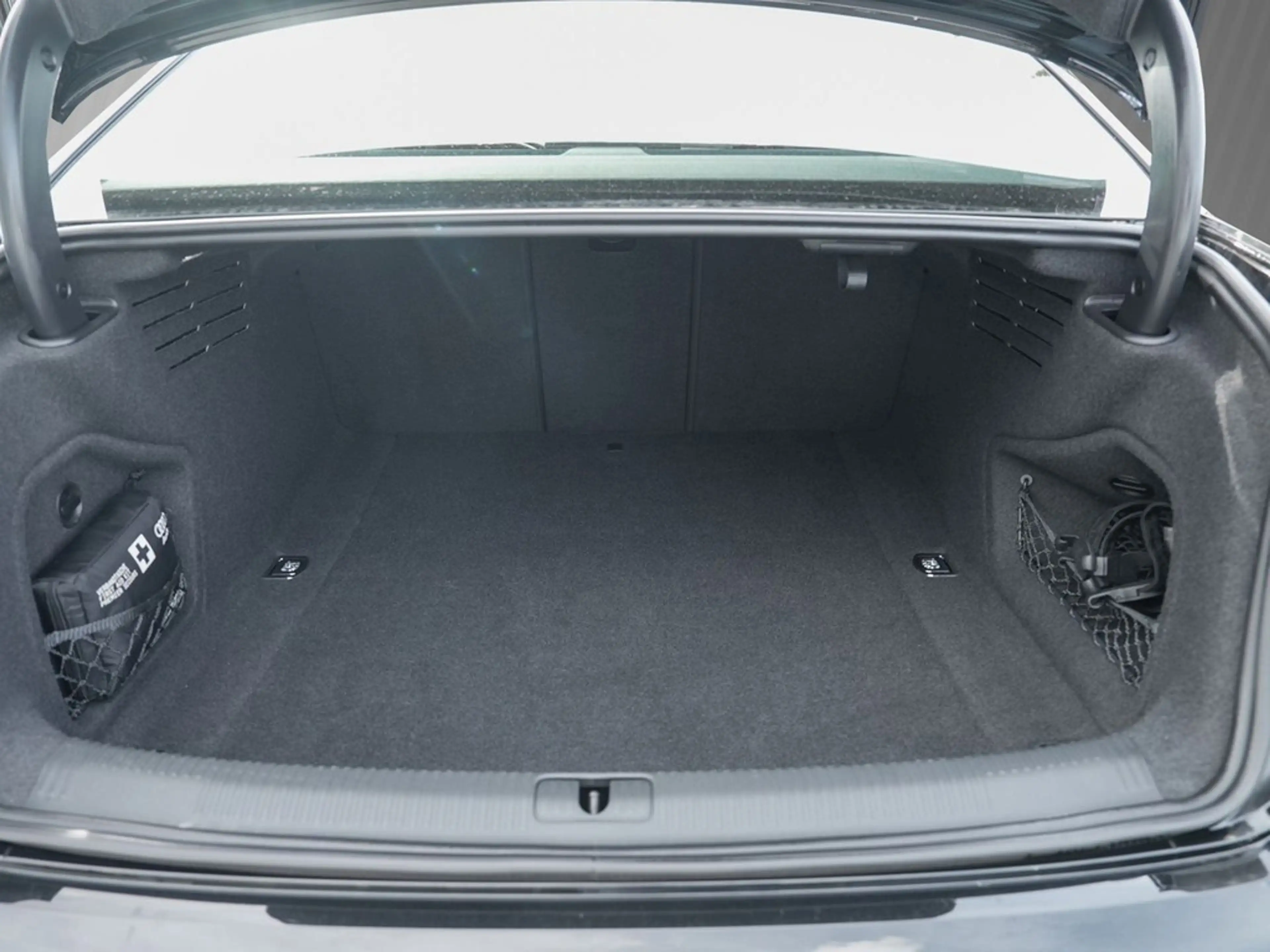 Audi A4 Lim. 40 TDI qu S tronic advanced Navi/LED/ACC — photo 7