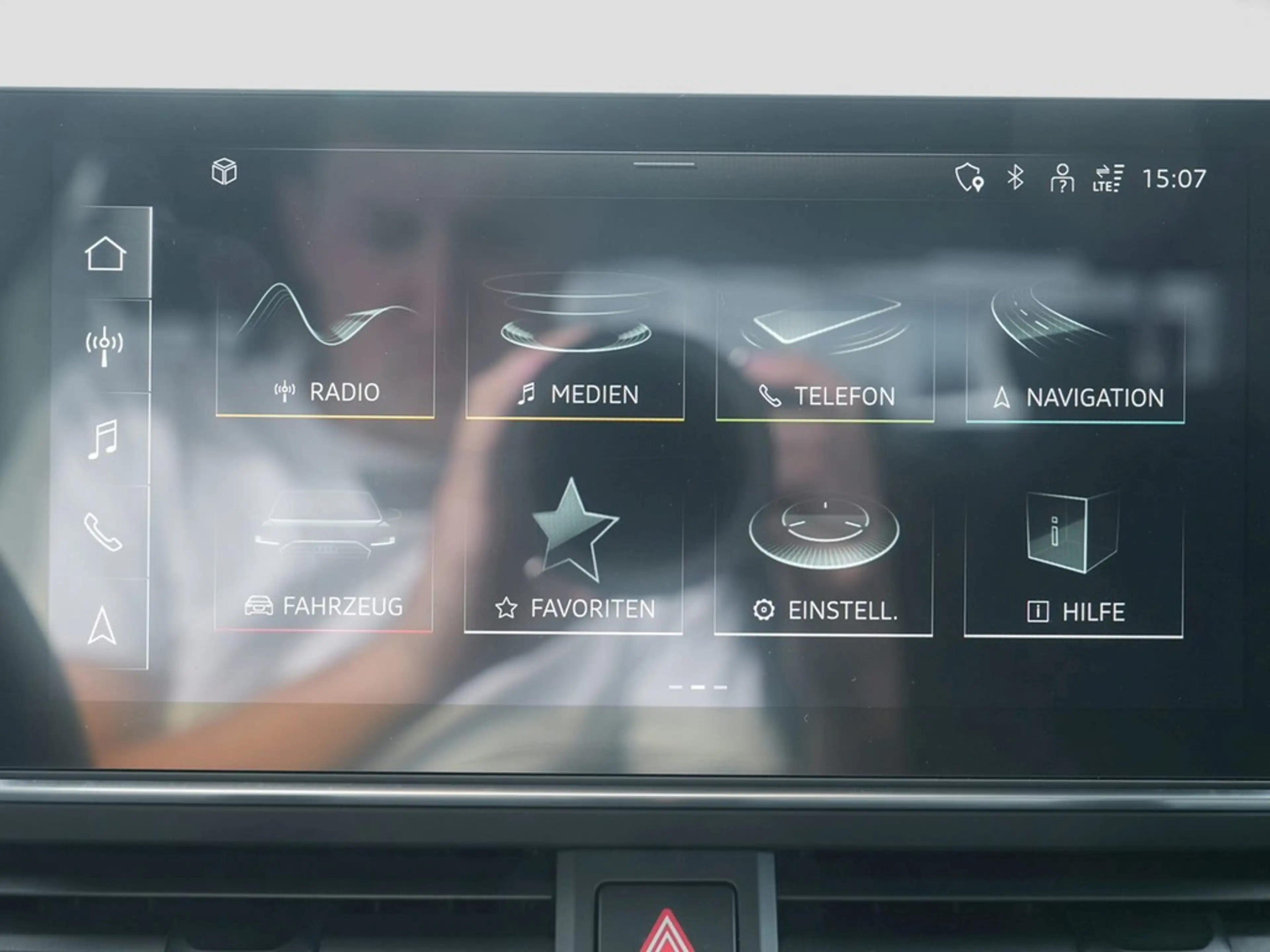 Audi A4 Lim. 40 TDI qu S tronic advanced Navi/LED/ACC — photo 14