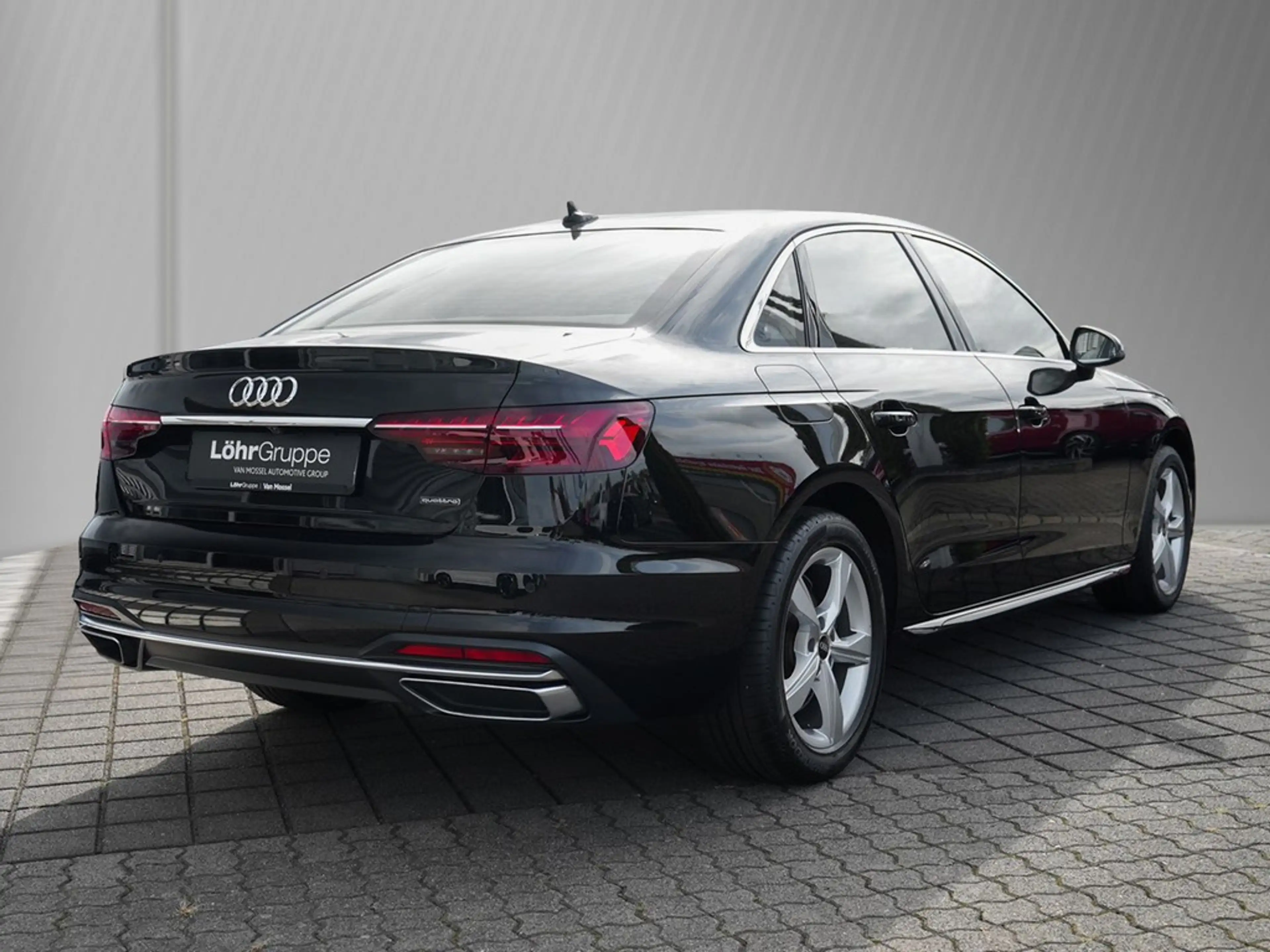 Audi A4 Lim. 40 TDI qu S tronic advanced Navi/LED/ACC — photo 5
