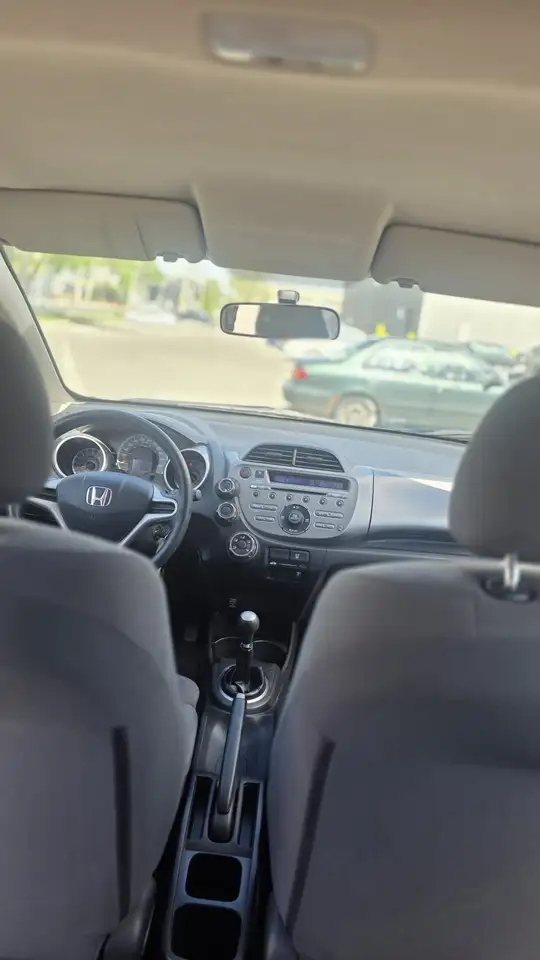 Honda Fit снимка Honda Fit