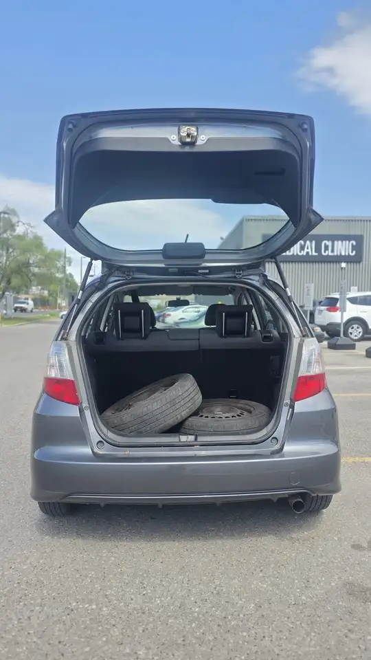 Honda Fit снимка Honda Fit