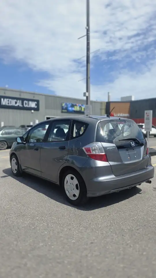 Honda Fit снимка Honda Fit