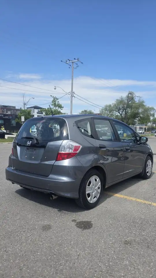 Honda Fit снимка Honda Fit