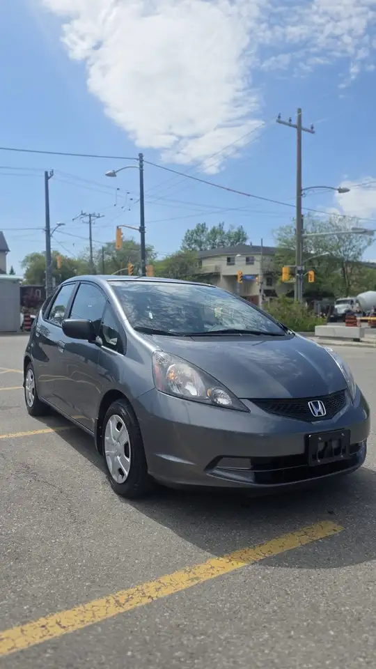 Honda Fit снимка Honda Fit