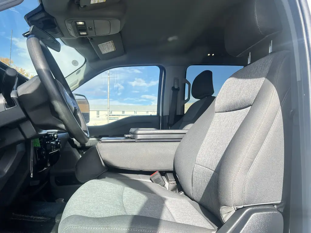 2024 Ford F-350 Super Duty XL Crew Cab 176 | Remote Start | SYNC 4 | Fog Ligh — photo 8