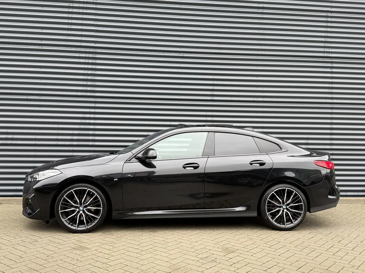 BMW 218 2-serie Gran Coupé 218i M Sport Shadow Pano/H&K/Le 4