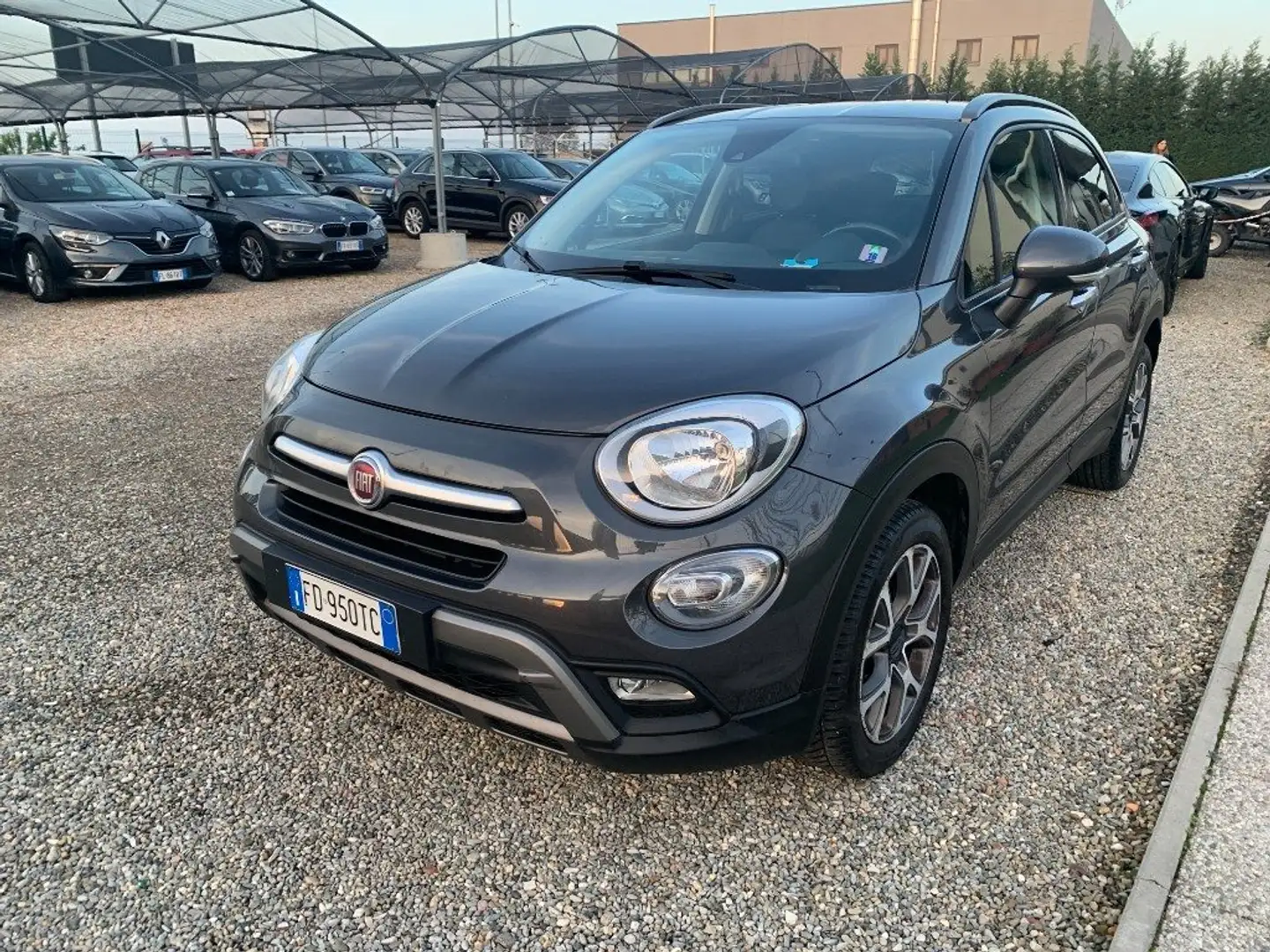 Fiat 500X 1.4 MultiAir 140 CV Cross Plus Grau - 1