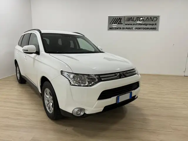Mitsubishi Outlander Outlander III 2.2 di-d cleartec Intense 4wd