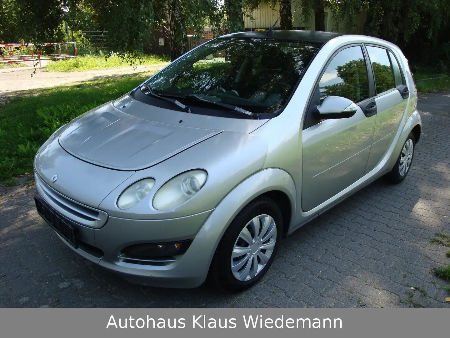smart forFour 1.3 "Passion" Aut. - 3.Hd./73 TKM Silber - 1