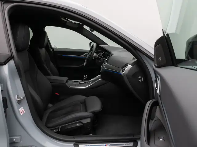 BMW 4 Series view 24